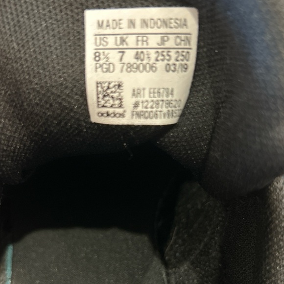 Adidas Women’s Black Suede Sneakers with Silver Stripes, Size 8.5 - Picture 2 of 7